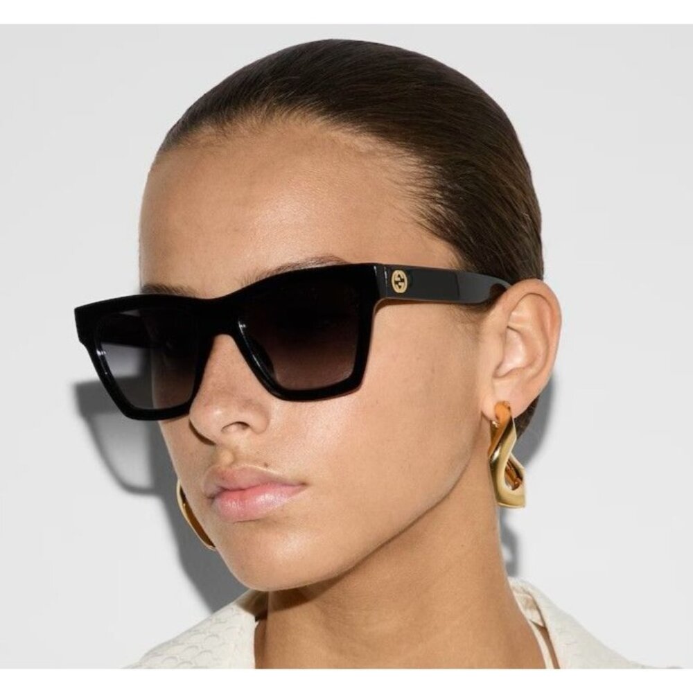 NEW GUCCI SUNGLASSES - Picture 4 of 5